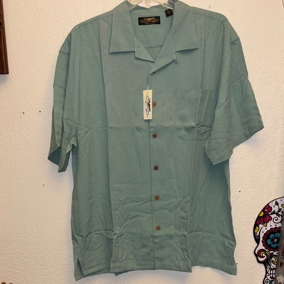 Eagle Dry Goods Green Casual Button Down Shirt with Camp Collar - Picture 1 of 4